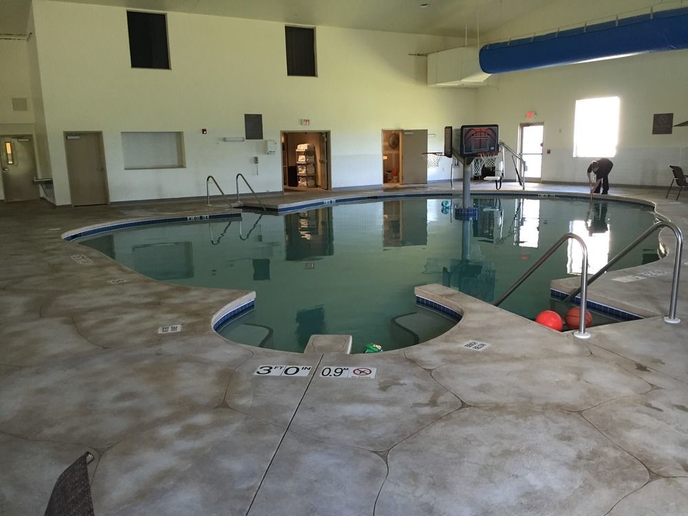 Comfort Suites Johnson Creek Conference Center Εξωτερικό φωτογραφία